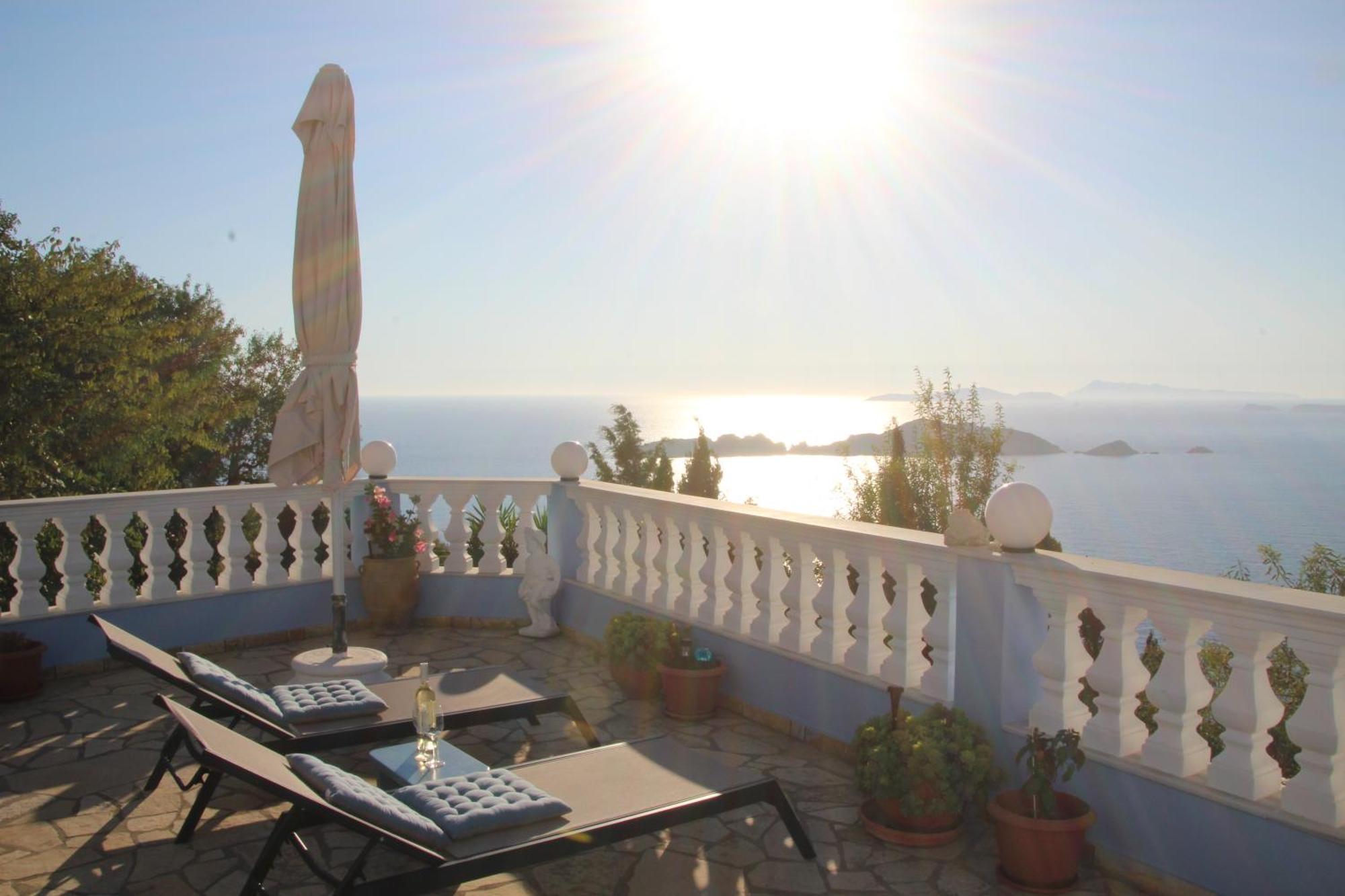Bettina 1st Floor Villa Afionas
