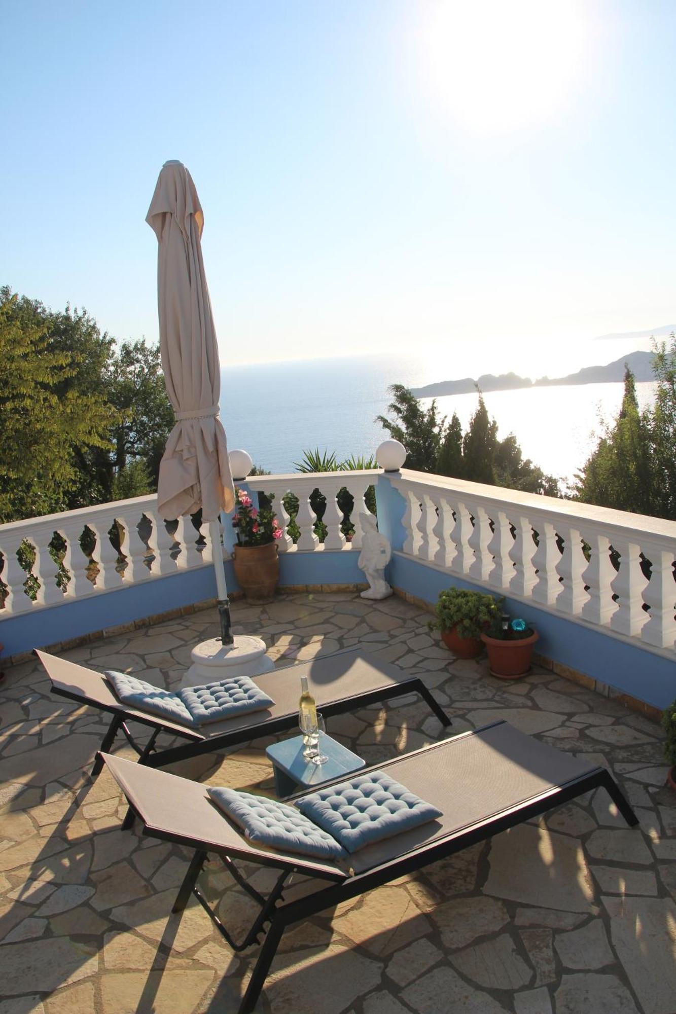 Bettina 1st Floor * Afionas