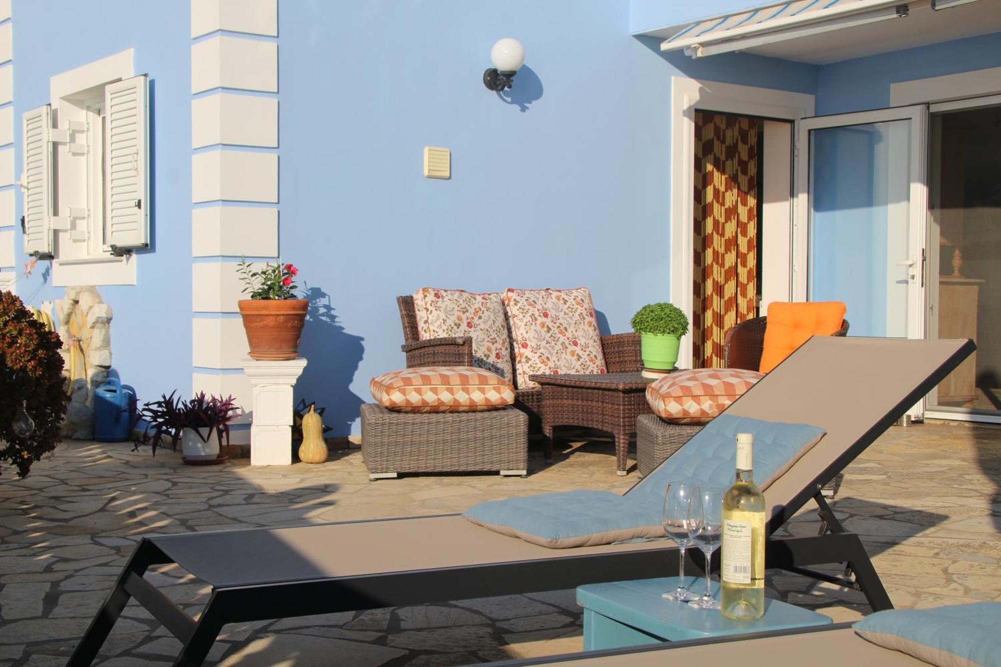 Bettina 1st Floor Villa *